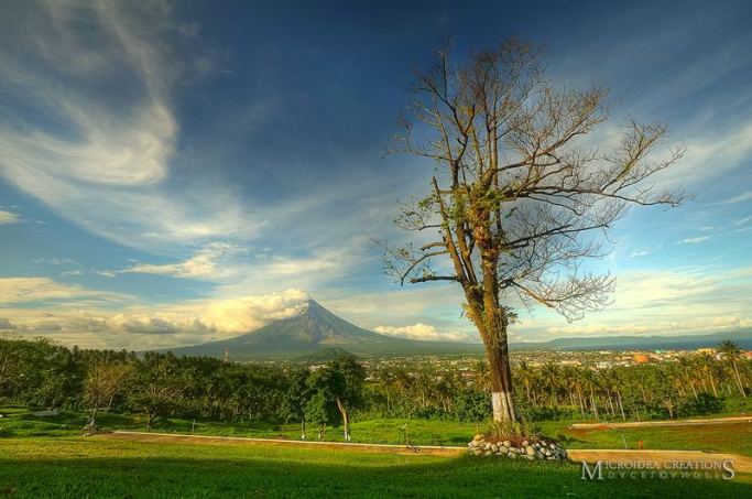 Mayon Volcano view